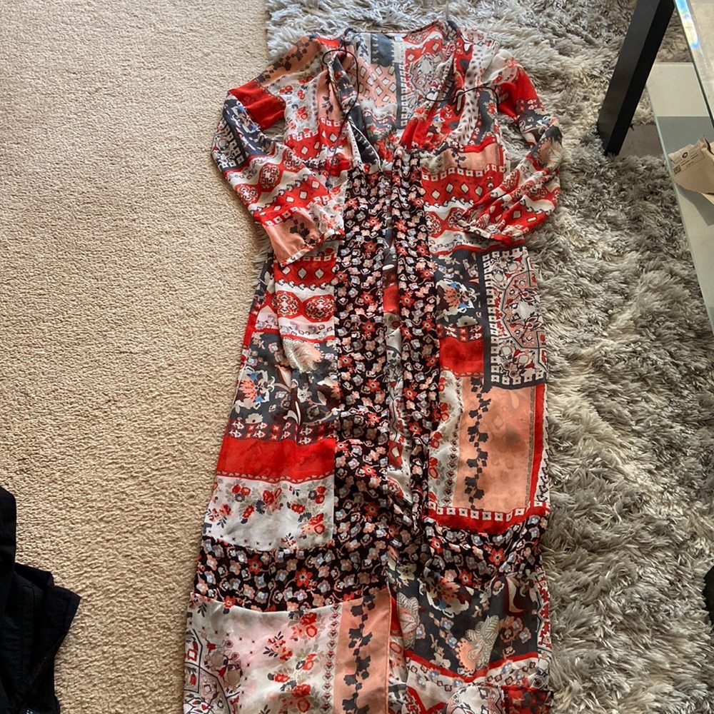 Guess floor length chiffon duster